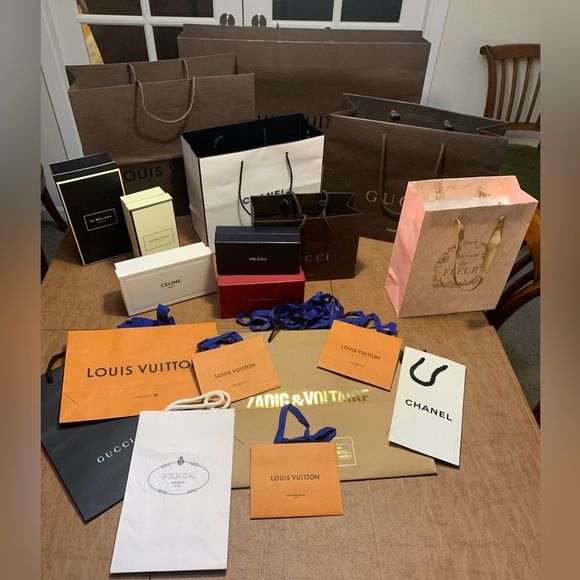 Louis Vuitton, Gucci, Chanel, Prada & more shopping bags and boxes - Picture 1 of 9
